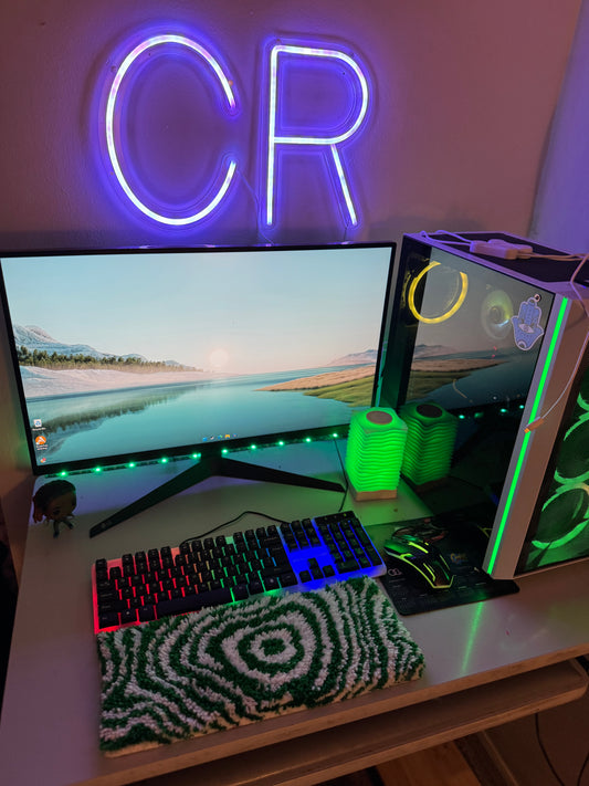 Green Illusion Keyboard Rug Pad